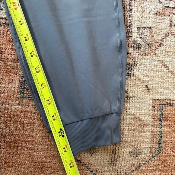 Vuori Daily Jogger Size XS Light Azure - Picture 6 of 9